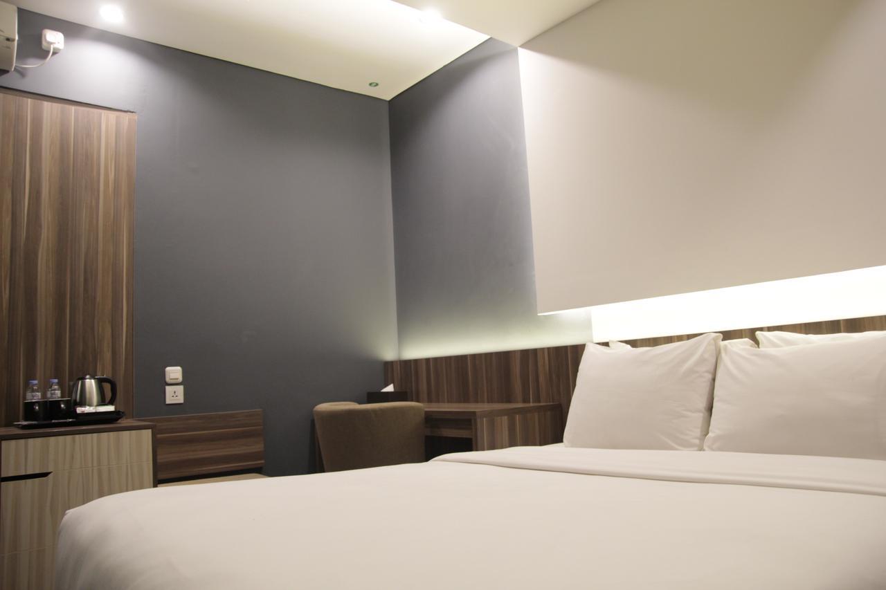 Geary Hotel Bandung Bagian luar foto